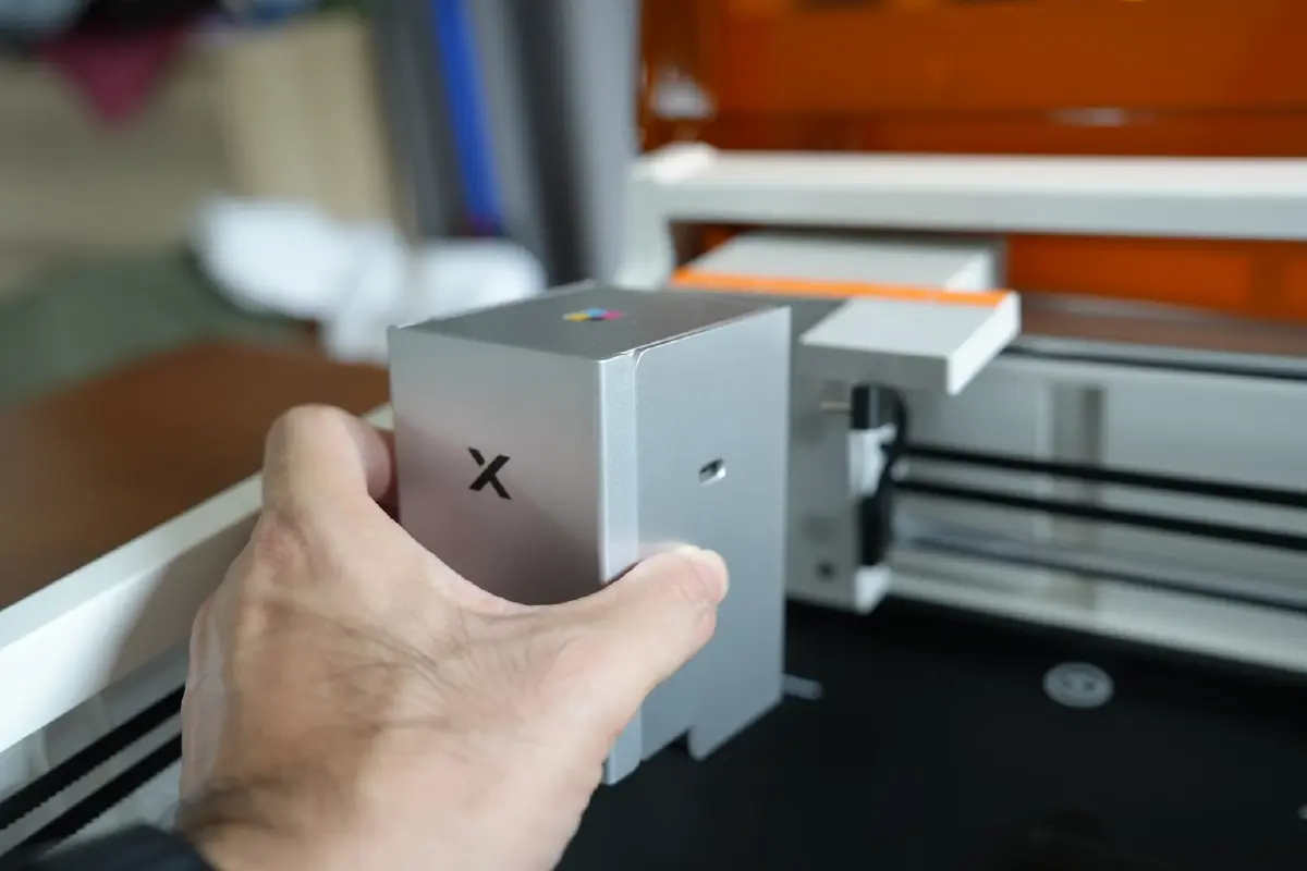 รีวิว xTool M2 เครื่องเลเซอร์สารพัดนึก ติดบ้านไว้ เสกได้ทุกอย่าง