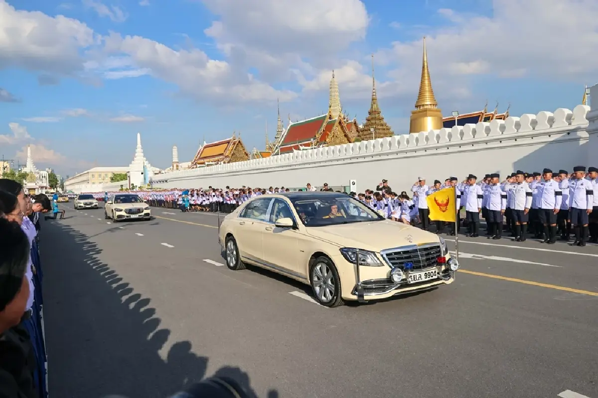 ในหลวง-พระราชินี เชิญพระศพ เจ้าฟ้าพัชรกิติยาภาฯ จากโรงพยาบาลจุฬาลงกรณ์ ไปยังพระบรมมหาราชวัง