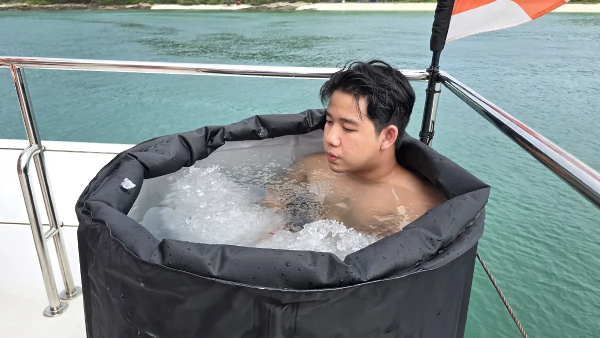‘Pride Run to Yach’ วิ่งชายหาด ล่องเรือยอร์ช ไอซ์บาธ กลางทะเล