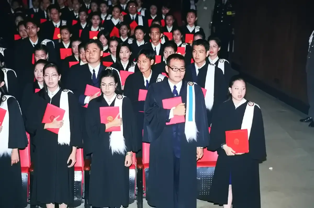 รำลึก 'เจ้าฟ้าพัชรกิติยาภาฯ' เมื่อครั้งเป็น 'นักศึกษากฎหมาย' จาก 'พระสหายร่วมรุ่น'