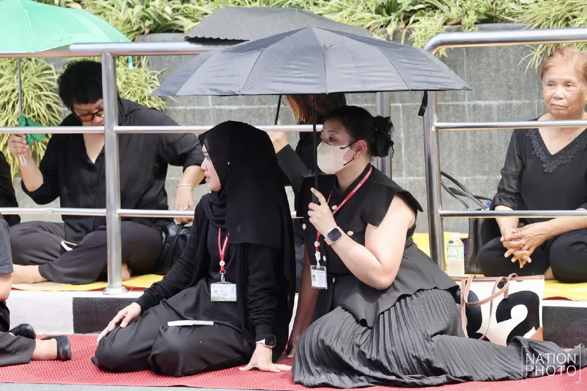 เคลื่อนพระศพ “เจ้าฟ้าพัชรกิติยาภาฯ” สู่พระบรมมหาราชวัง ท่ามกลางความอาลัยของพสกนิกร