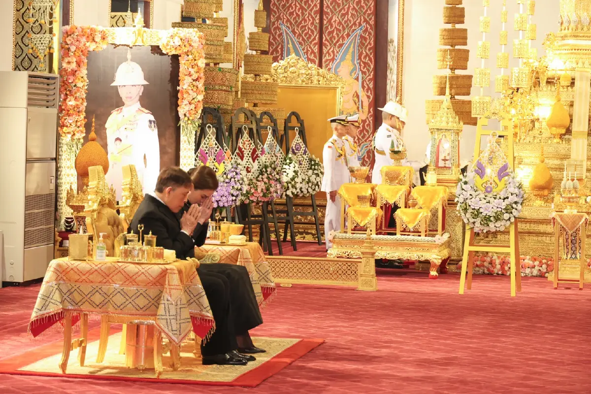 ในหลวง-พระราชินี ทรงบำเพ็ญพระราชกุศลพระพิธีธรรมสวดพระอภิธรรมพระศพ 'เจ้าฟ้าพัชรกิติยาภา'