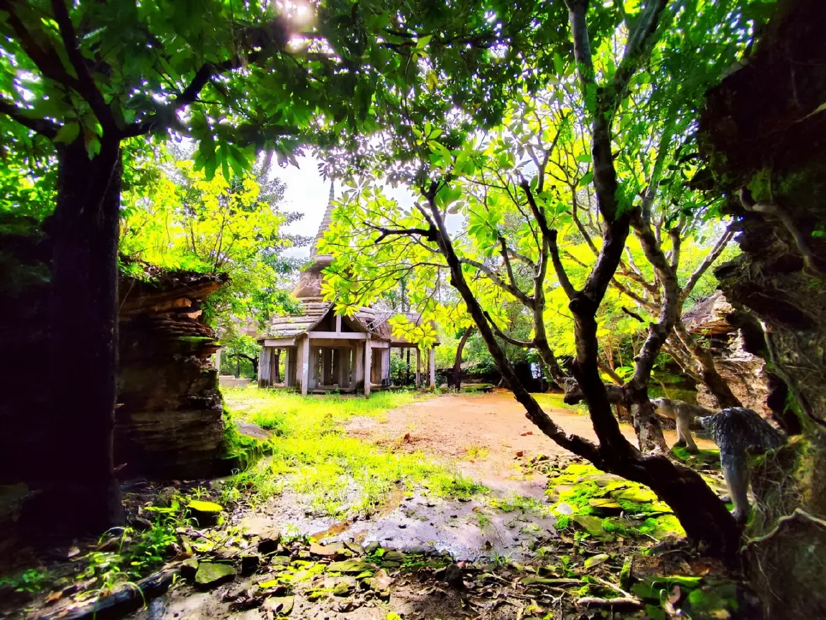 นิคมคำสร้อย...เมืองงามยามฝนมา