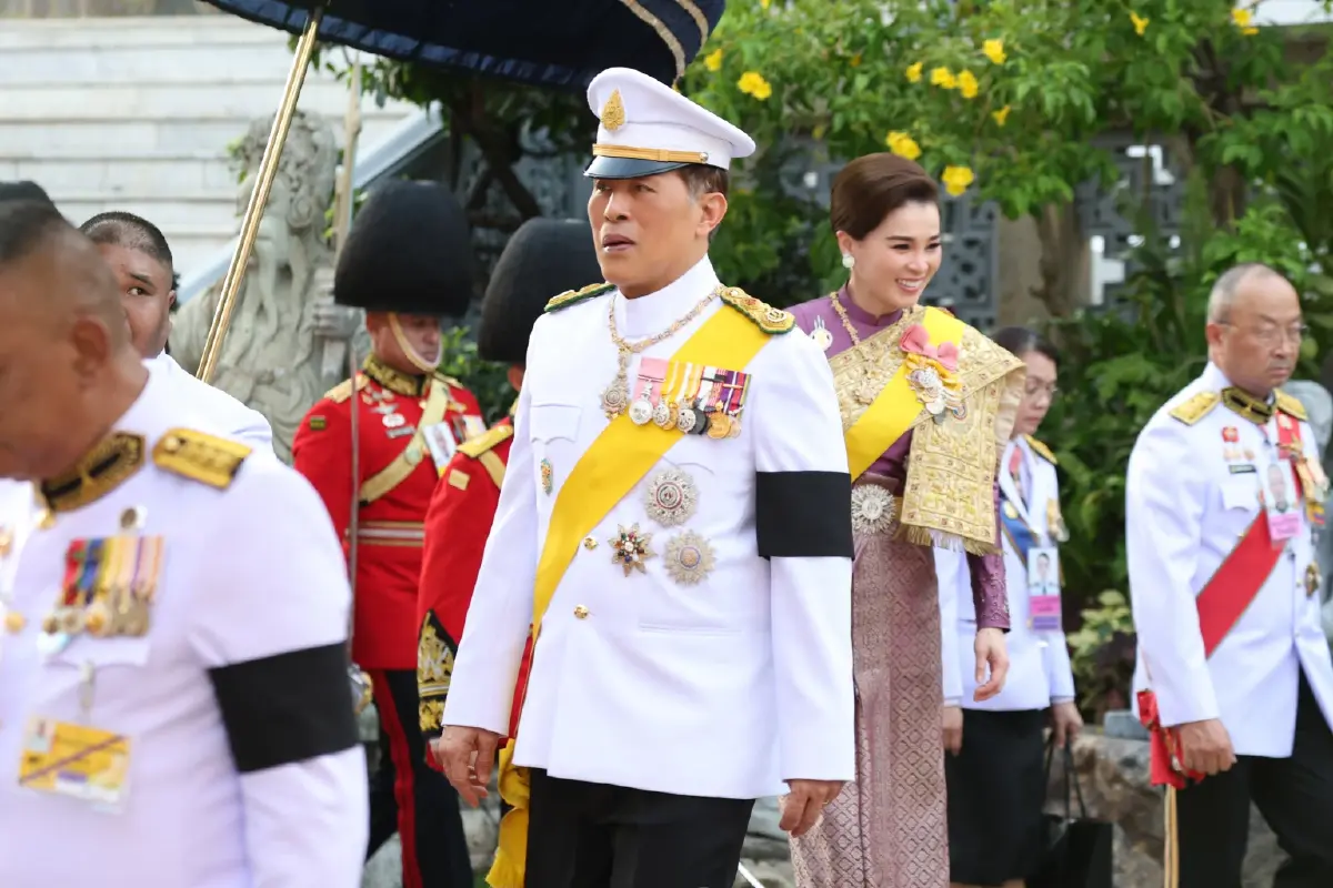 ในหลวง-พระราชินี เสด็จฯ ไปในการพระราชพิธีมหามงคลเฉลิมพระชนมพรรษา 4 รอบ