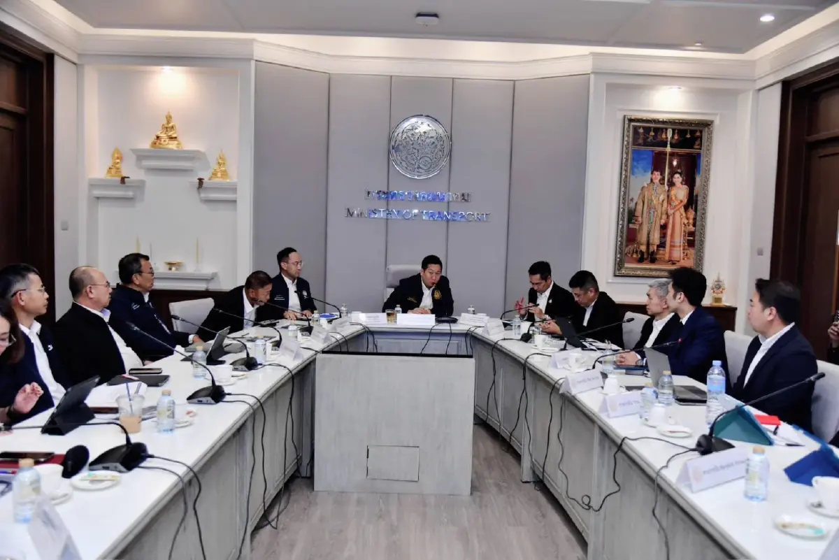 'ภัทรพงศ์' สางปัญหาอากาศยานชนนก หวังลดความเสียหาย 530 ล้านต่อปี