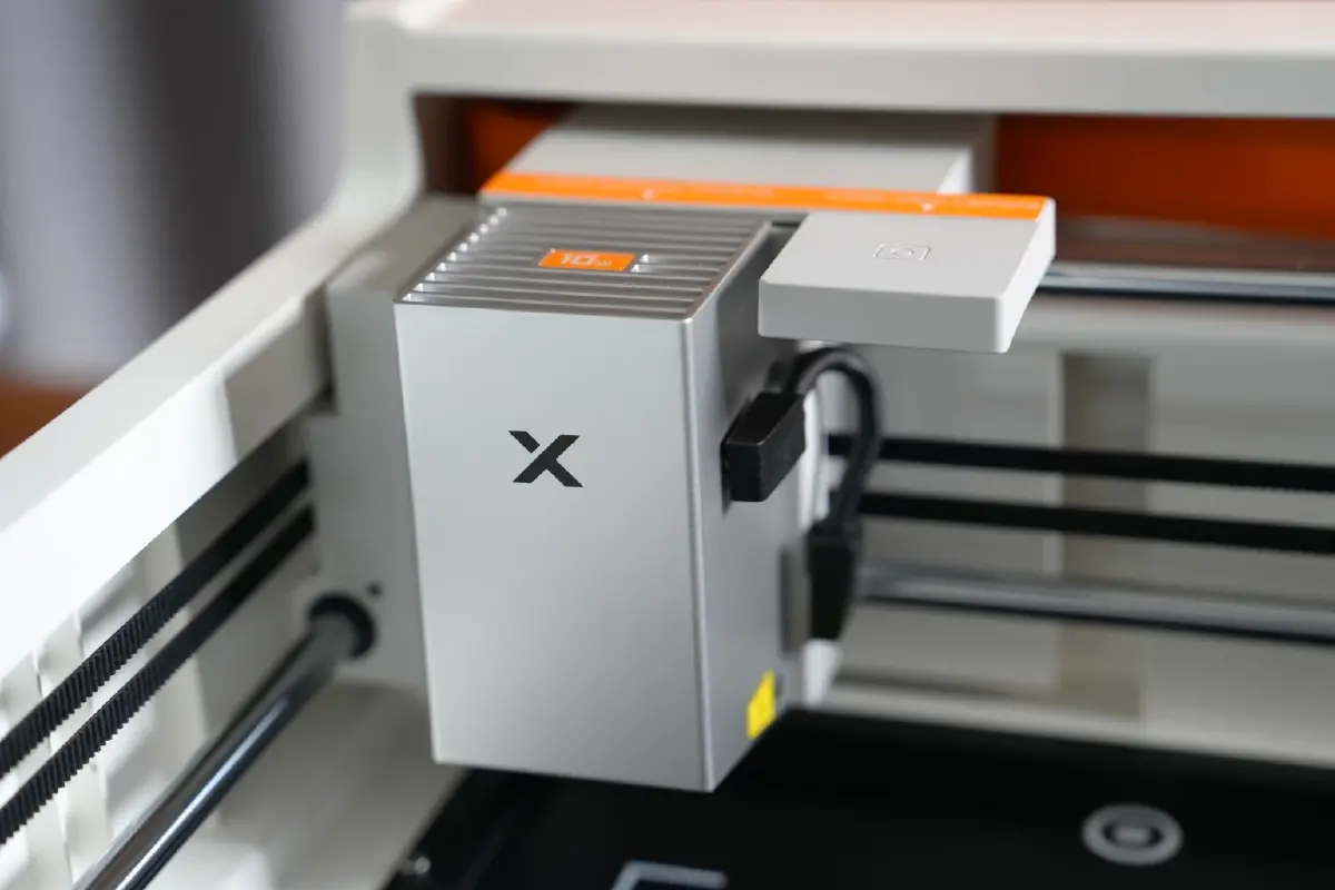 รีวิว xTool M2 เครื่องเลเซอร์สารพัดนึก ติดบ้านไว้ เสกได้ทุกอย่าง