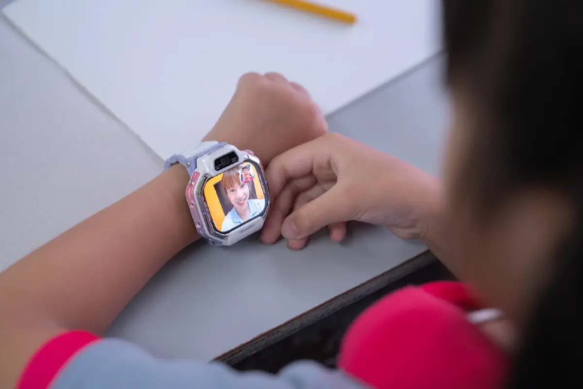 ผู้ใหญ่ยังอยากได้! รีวิว HUAWEI WATCH KIDS X1 Pro ทำไมเด็กๆ ถึงควรมี