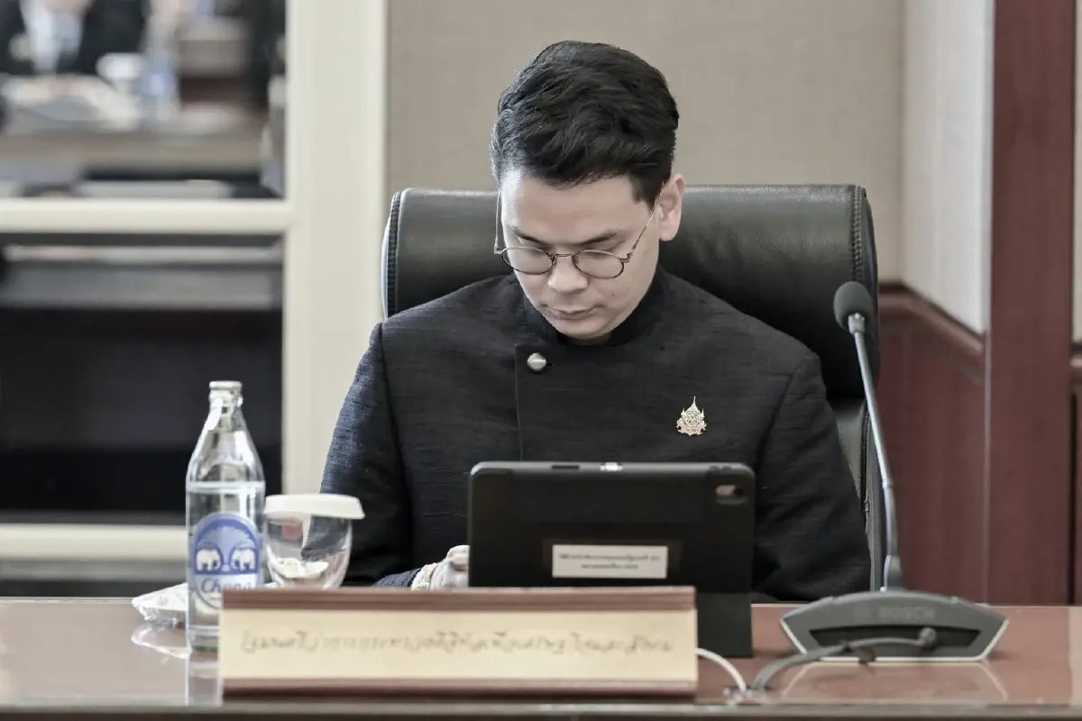 ‘2 วิบาก’ ในเงาอดีตหลอน ‘พ่อเน-ลูกนก’ ตกบ่วงกรรมการเมือง