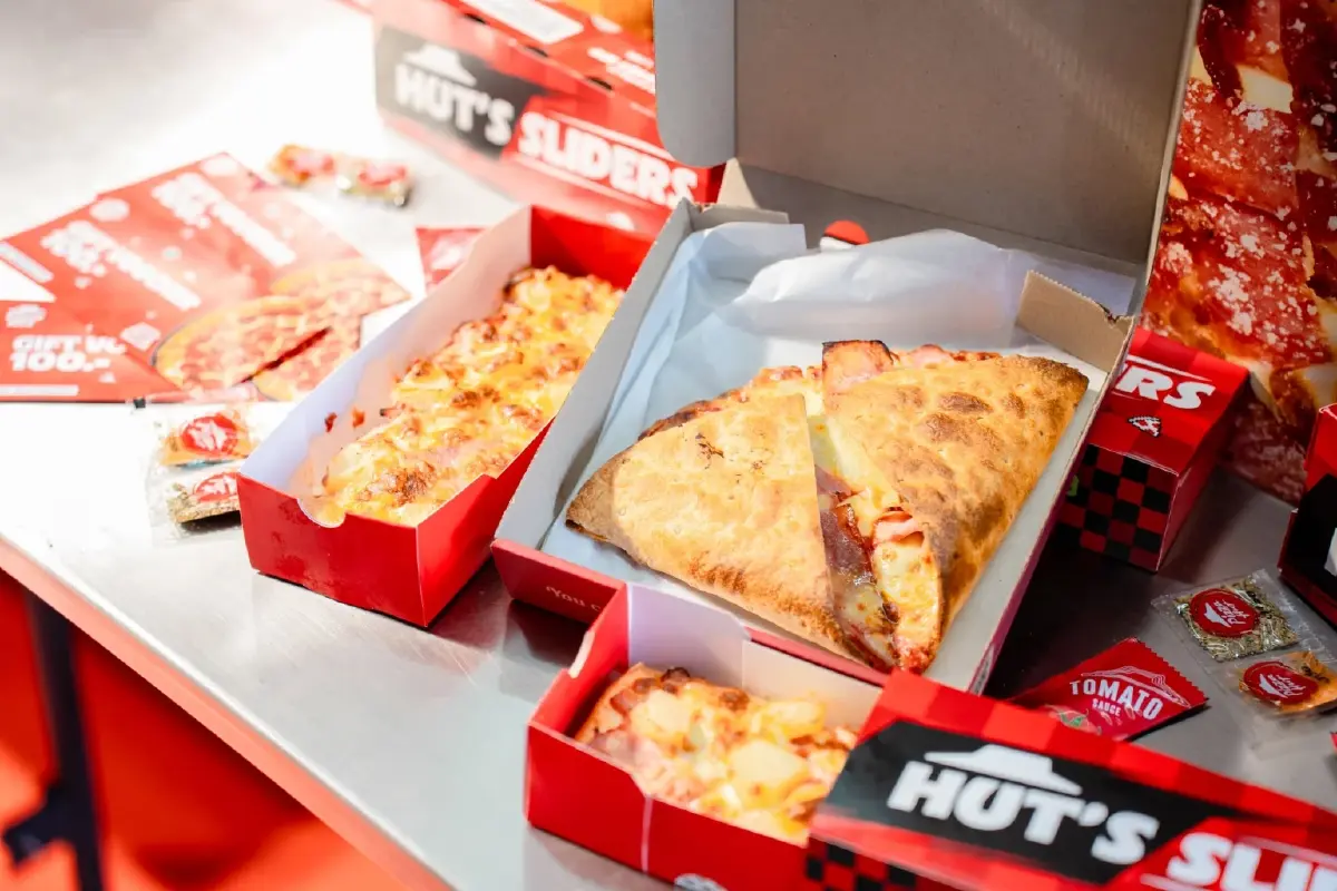 ‘Pizza Hut’ ยังไม่ตาย แค่เปลี่ยนผู้ถือหุ้นใหม่ ขออยู่ไทยยาวๆ โจทย์หินลูกค้าติดโปรฯ-สาขาน้อย