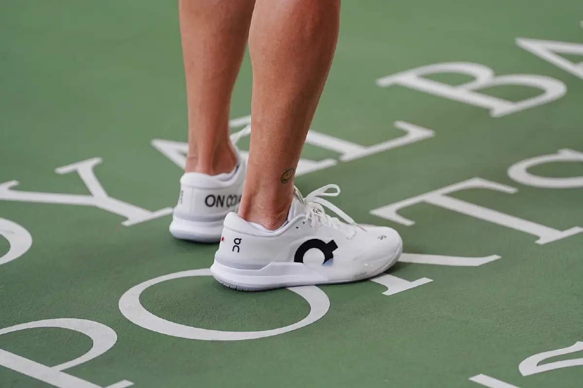 เจาะลึก 'The ROGER Pro 3' MLAB จับมือ On ส่ง Super Shoe ลงคอร์ทเทนนิส