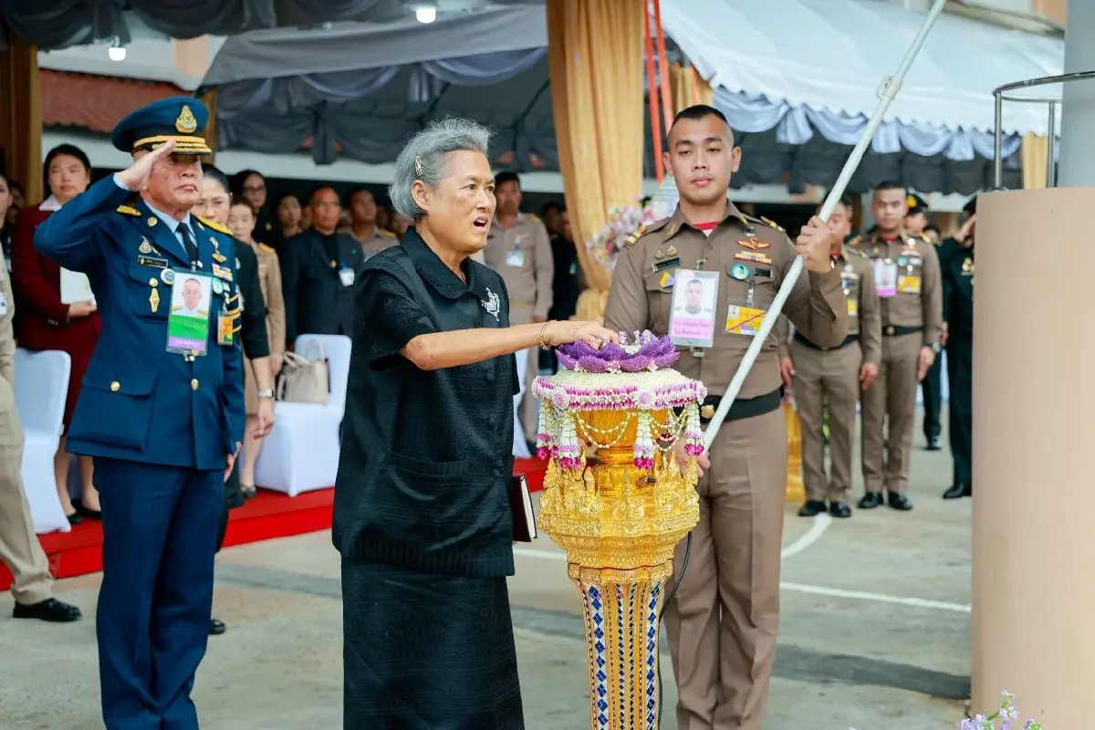 กรมสมเด็จพระเทพฯ เสด็จภูเก็ต ทรงเปิดอาคารศรีสิรินธร