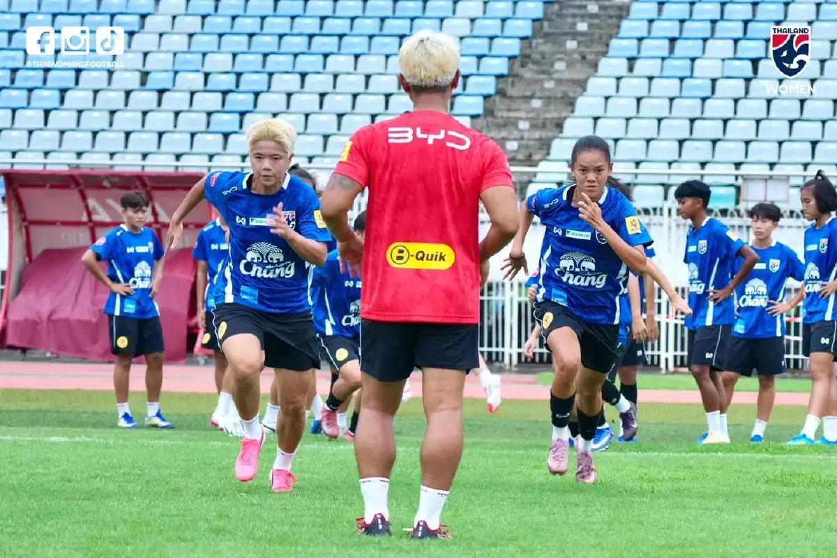 ดูบอลสด ถ่ายทอดสดฟุตบอลหญิง ทีมไทย พบ อุซเบกิสถาน เกมอุ่นเครื่อง