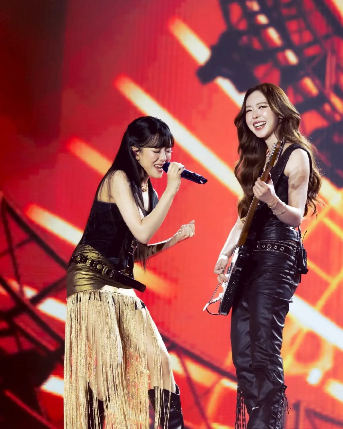 Blush Blossom 2026 รวม 16 สาวฮอต สร้างค่ำคืนแห่งการผลิบาน