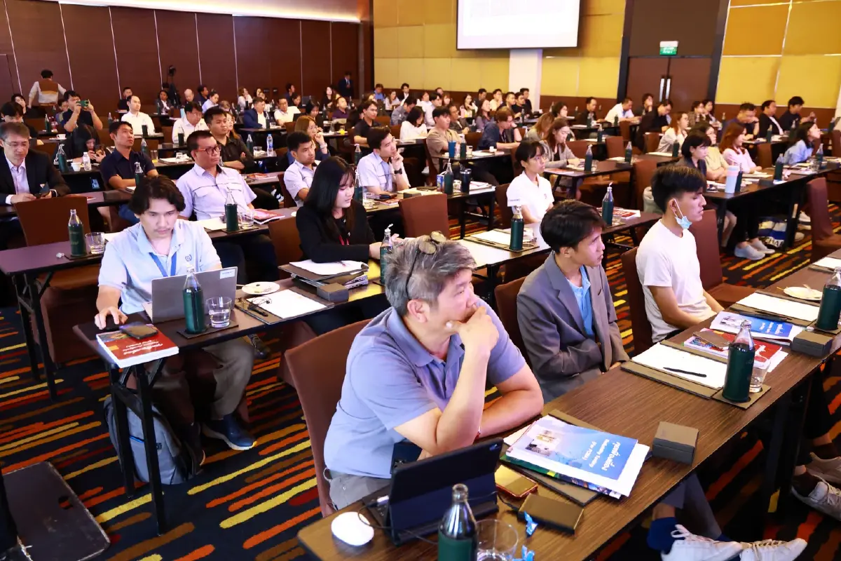 'ไทย' เร่งอัปสกิลคนรับ AI-เซมิคอนดักเตอร์ ดันอุตสาหกรรม 1.8 หมื่นล้านดอลลาร์