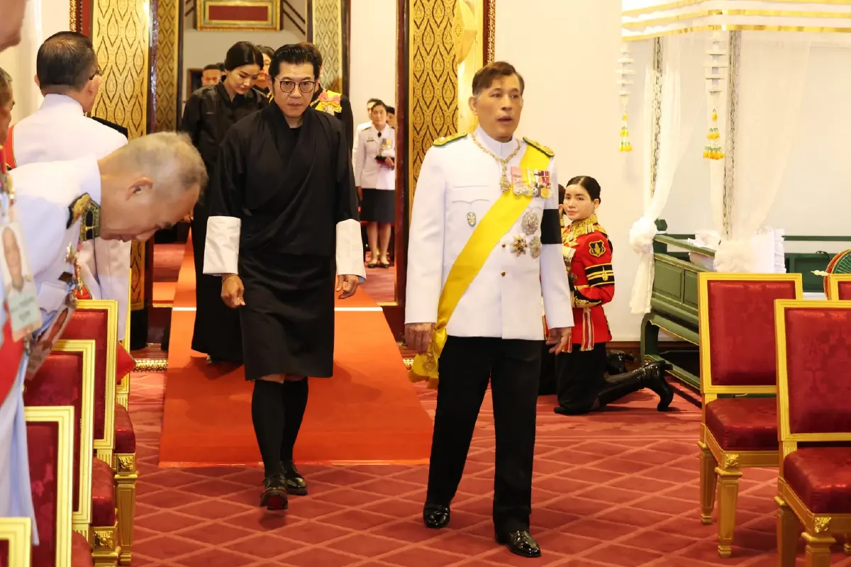 ในหลวง-พระราชินี เสด็จฯ ทรงบำเพ็ญพระราชกุศลสัตตมวาร พระราชทานพระศพ “เจ้าฟ้าพัชรกิติยาภาฯ”