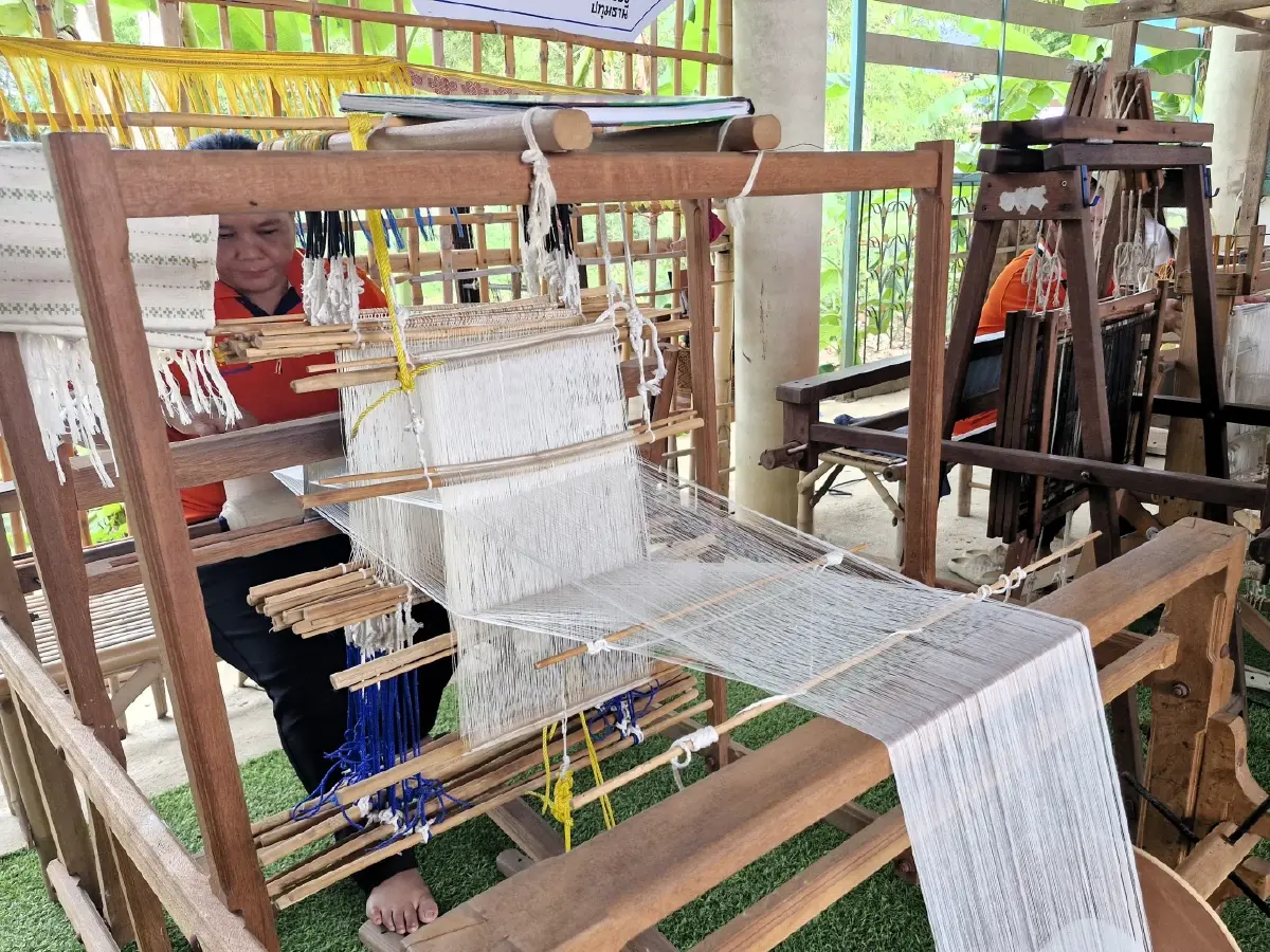 'ผ้าใยกล้วย' จากของไร้ค่า  สู่สินค้าขึ้นชื่อสร้างรายได้เพิ่ม 113%