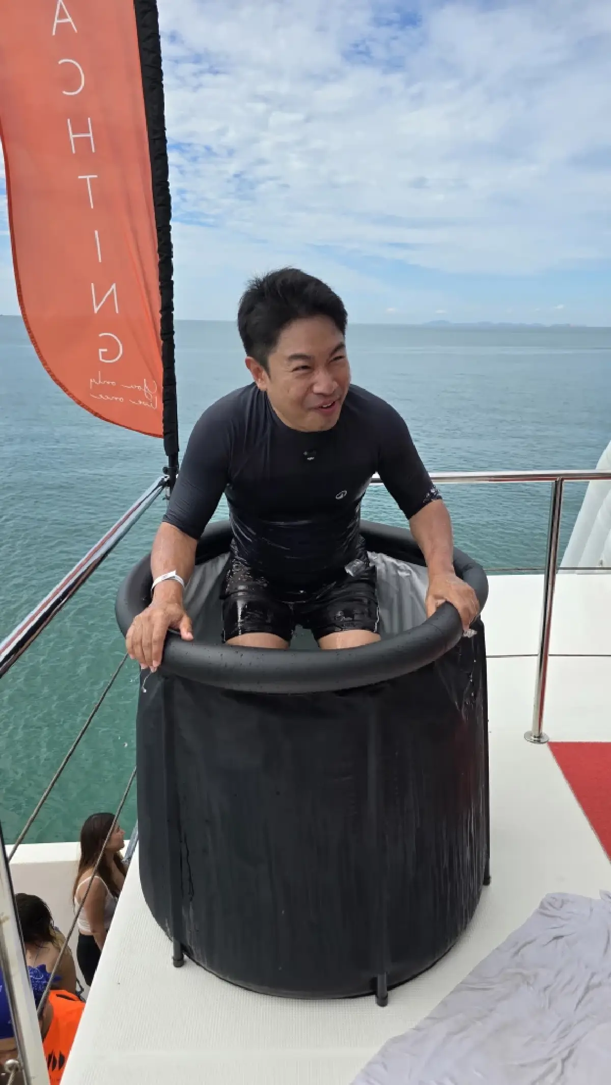 ‘Pride Run to Yach’ วิ่งชายหาด ล่องเรือยอร์ช ไอซ์บาธ กลางทะเล