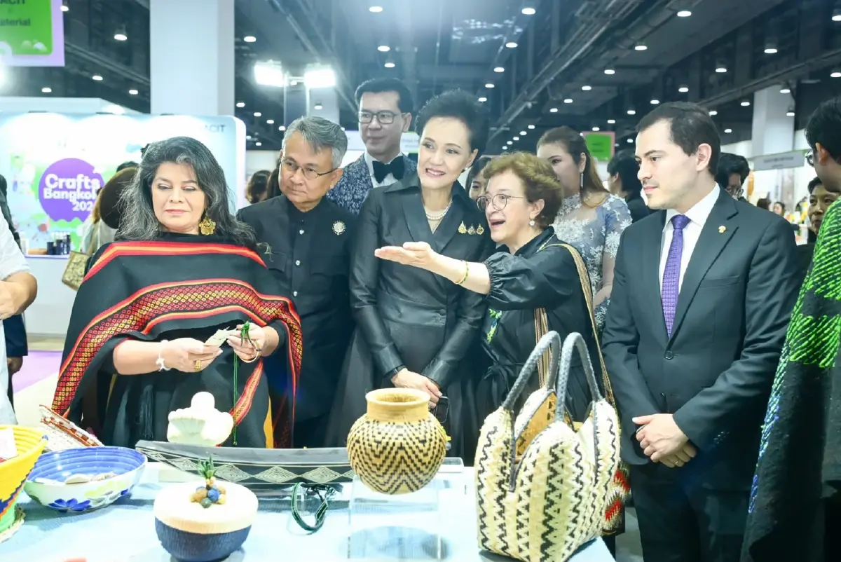พาณิชย์ชุบชีวิตงานคราฟต์ไทยสู่ระดับโลก พร้อมล็อกลิขสิทธิ์ฝีมือชุมชน
