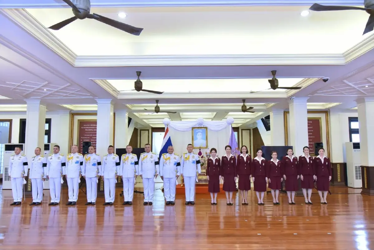 ถวายพระพรชัยมงคล เฉลิมพระชนมพรรษา 4 รอบ พระบรมราชินี