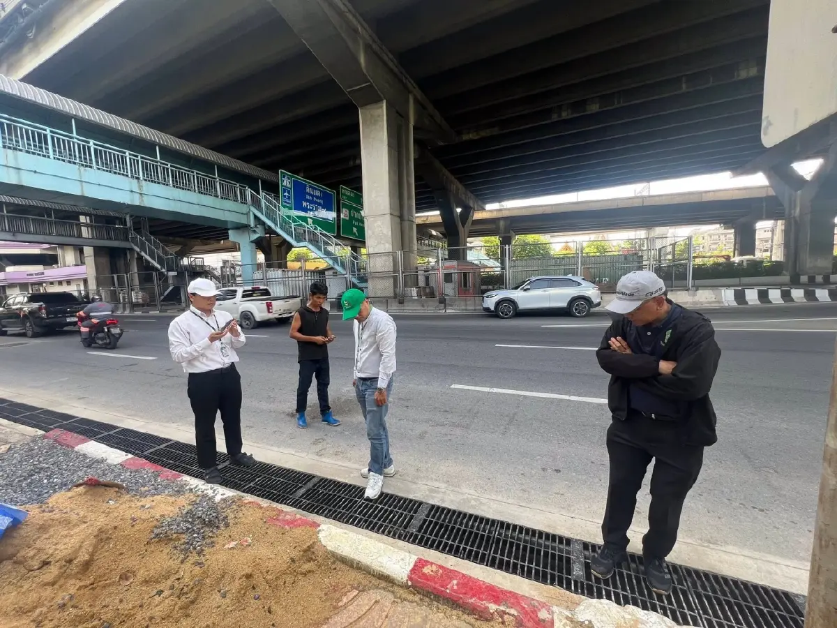 ชาวหลักสี่เฮ สั่งลุยรื้อระบบระบายน้ำวิภาวดี รับมือ ฝนตกหนัก กทม.