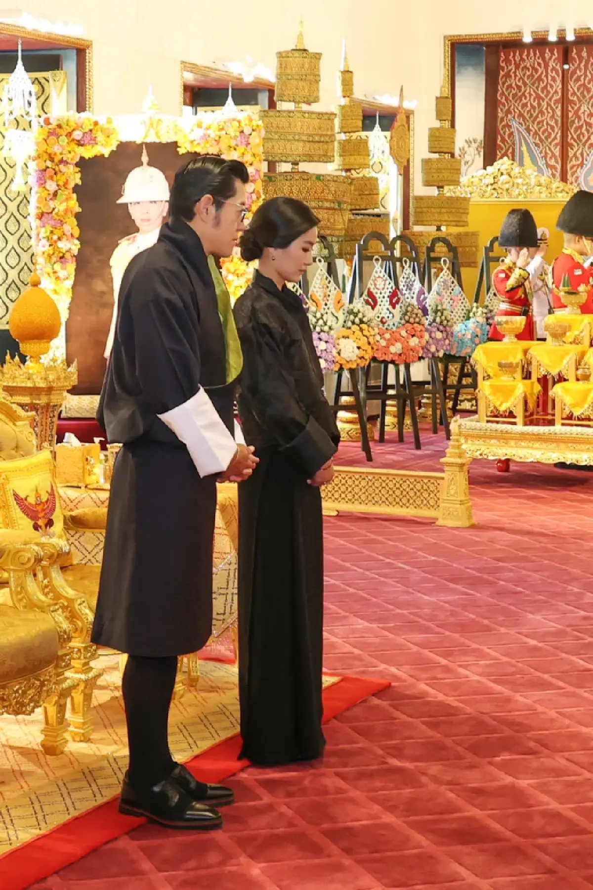 ในหลวง-พระราชินี เสด็จฯ ทรงบำเพ็ญพระราชกุศลสัตตมวาร พระราชทานพระศพ “เจ้าฟ้าพัชรกิติยาภาฯ”