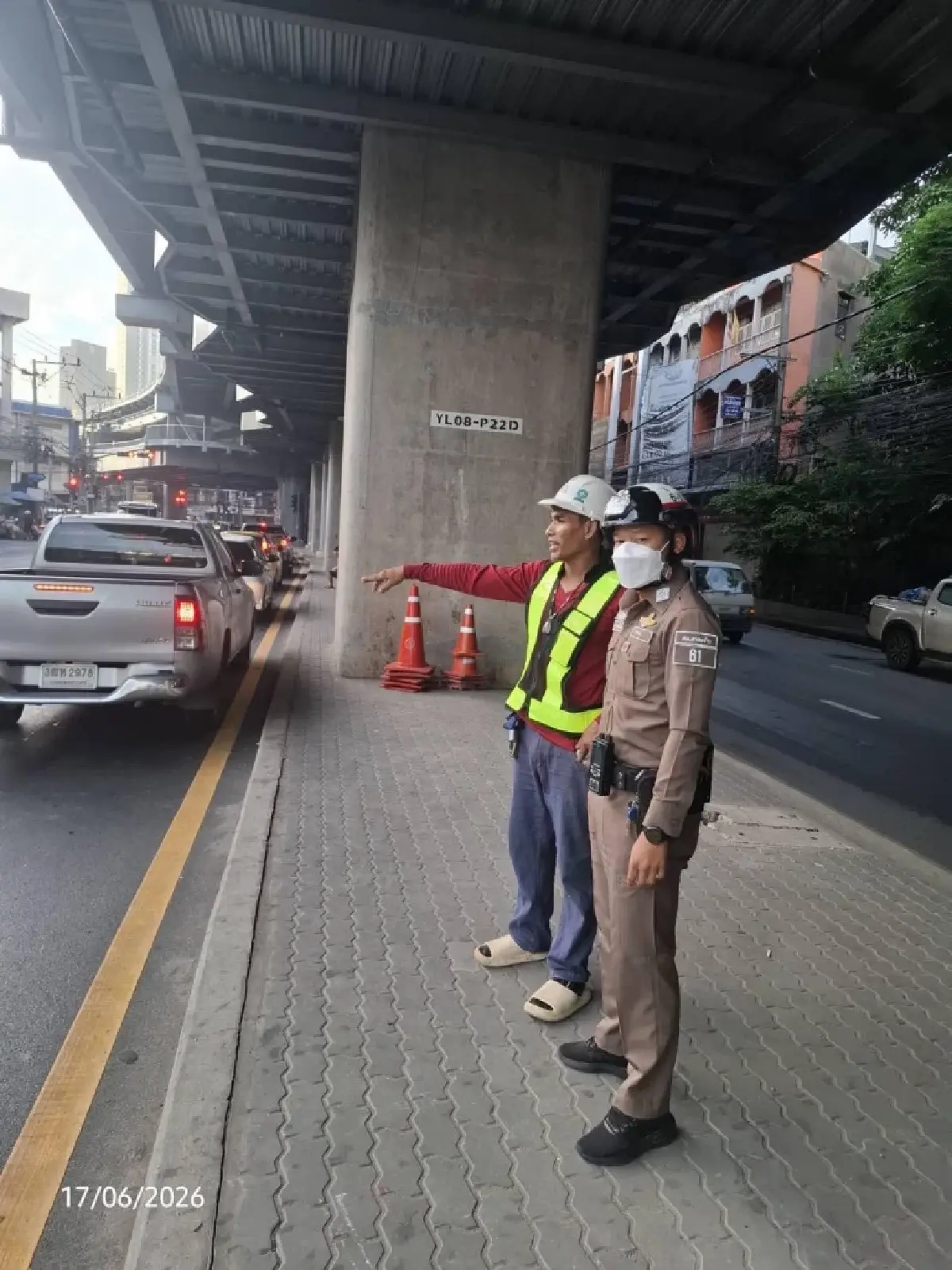 คืบหน้าล่าสุด ถนนทรุดตัว หน้าโลตัสบางกะปิ ปิดซ่อมซ้ำ รอปูนแห้ง