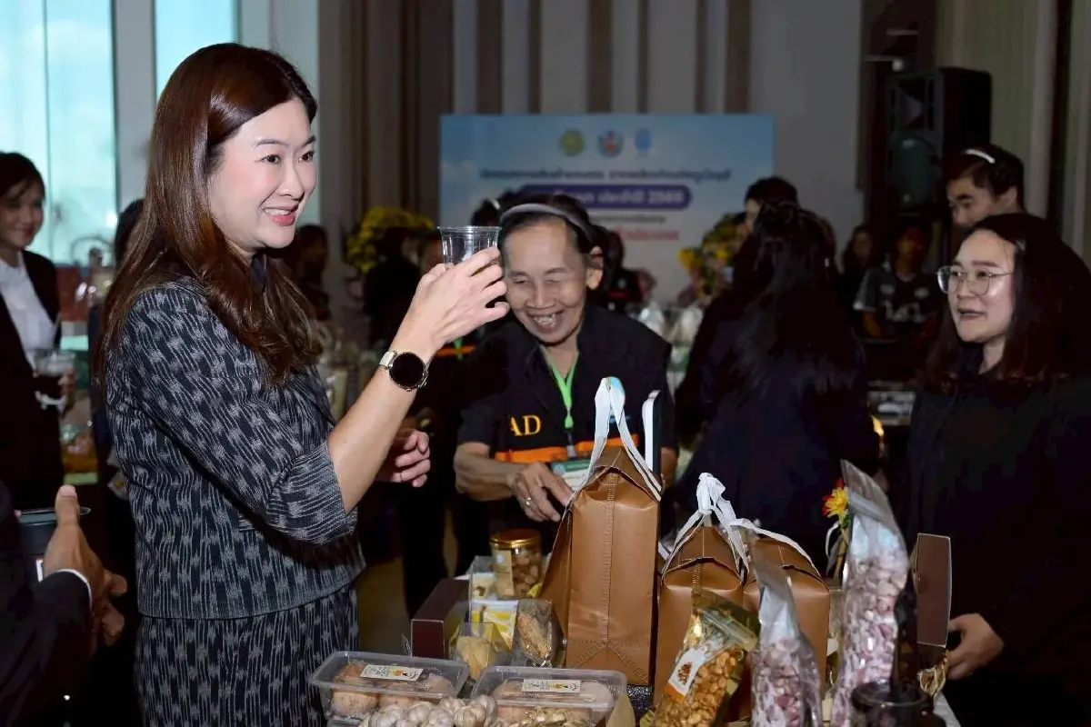 ติดปีกครูบัญชีอาสา ชูแอป AI พลิกฟาร์มช่วยแก้หนี้เกษตรกร