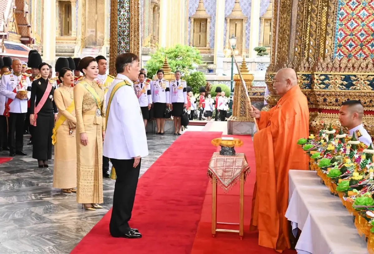 ในหลวง-พระราชินี เสด็จฯ ไปในการพระราชพิธีเฉลิมพระชนมพรรษา 28 กรกฎาคม 2569