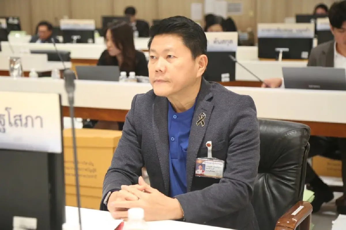 กมธ.งบ70 ชงแขวนงบกองทุนฟื้นฟูเกษตร หลังพบข้อมูล บช.ลูกหนี้ทิพย์