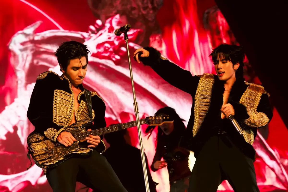 ‘เพิร์ธ-แซนต้า’ ส่งความสนุกจนติดเทรนด์โลก 2 วันติด ใน ‘PERTH SANTA DEVIL'S KISS CONCERT’ 
