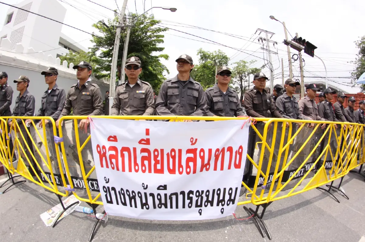 'สภาสูง' ปิดประตูนิรโทษกรรม ‘มาตรา112’ จับตาสภา งัดกลับ