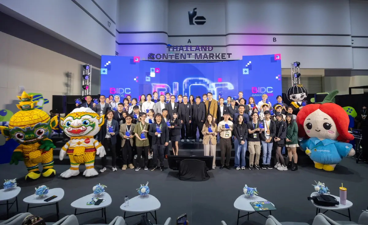 แม่ประนอม คว้ารางวัล Best Corporate Character of the Year Award 2026