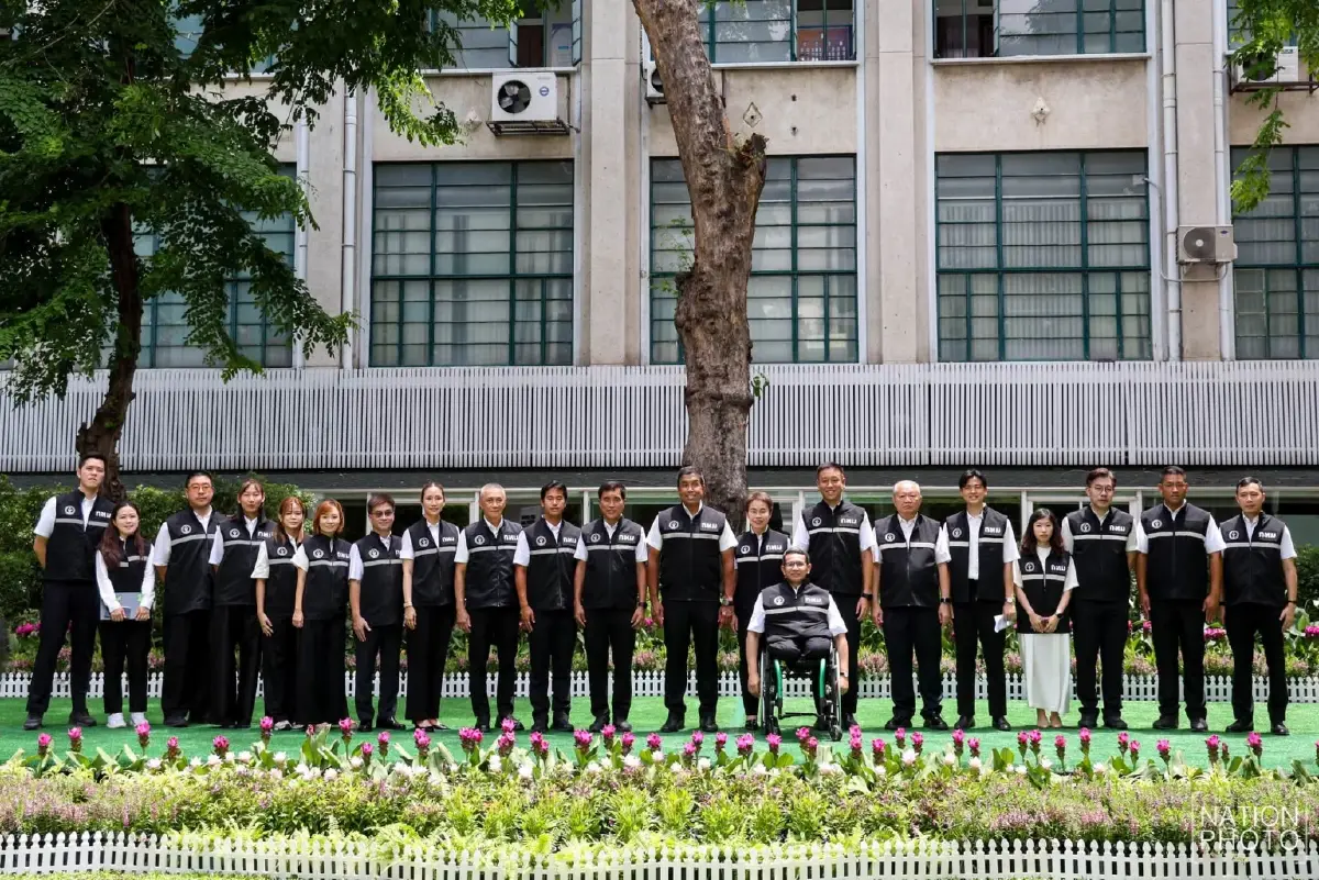 'ชัชชาติ' เปิดตัวทีมบริหาร-ที่ปรึกษา กทม. 'ต่อศักดิ์' ยังอยู่