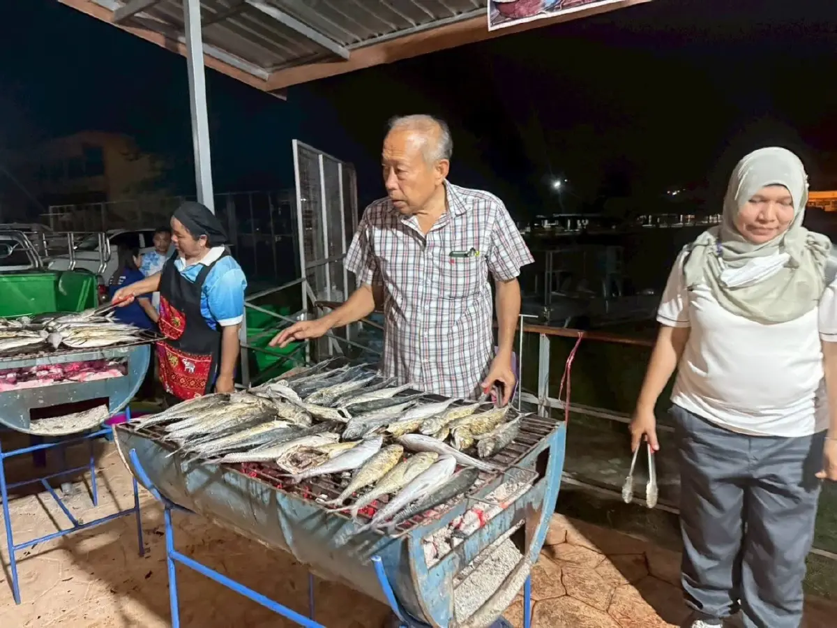 ผ่าซุ้ม 'มังกรสตูล'  บ้านใหญ่ 'โกแพ' ฝ่าพายุศรัทธา