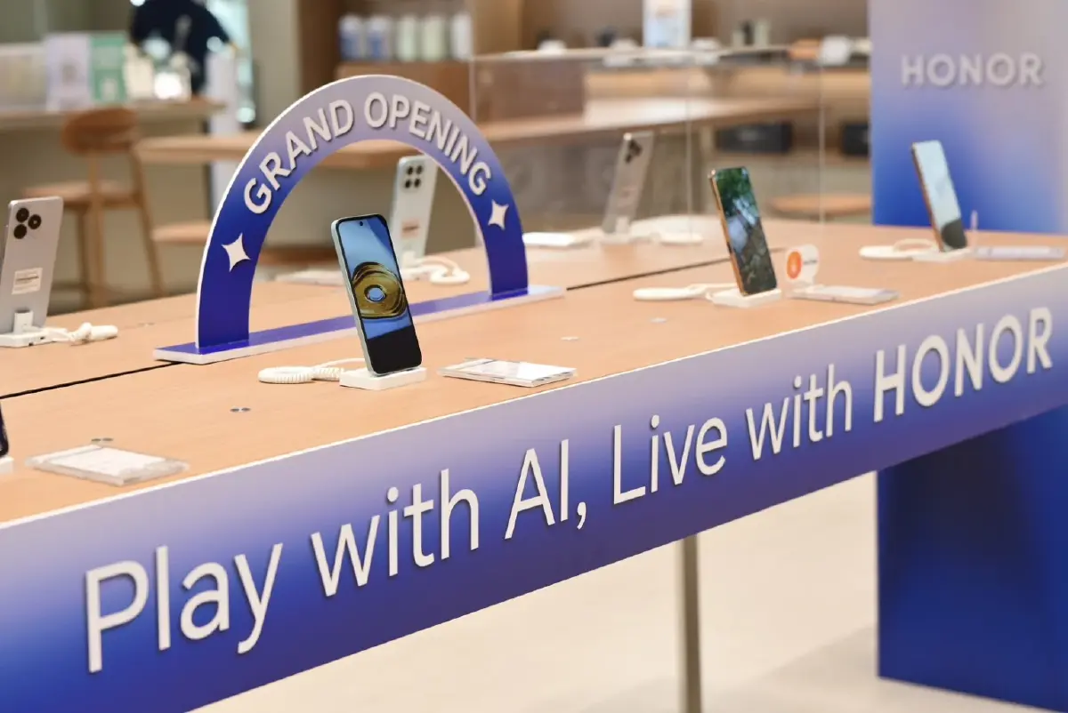 ทำไมต้องอัลฟ่า? มีอะไรที่ 'HONOR Alpha Store' แห่งแรกของไทย