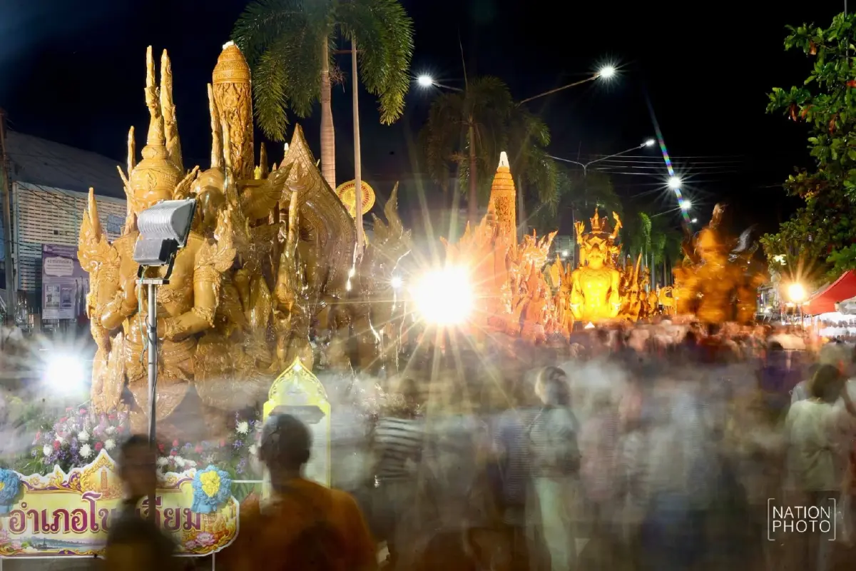 ตระการตา รวมภาพ วันโฮมเทียน อุบลราชธานี 2569 มหาศรัทธาแกะสลักระดับโลก