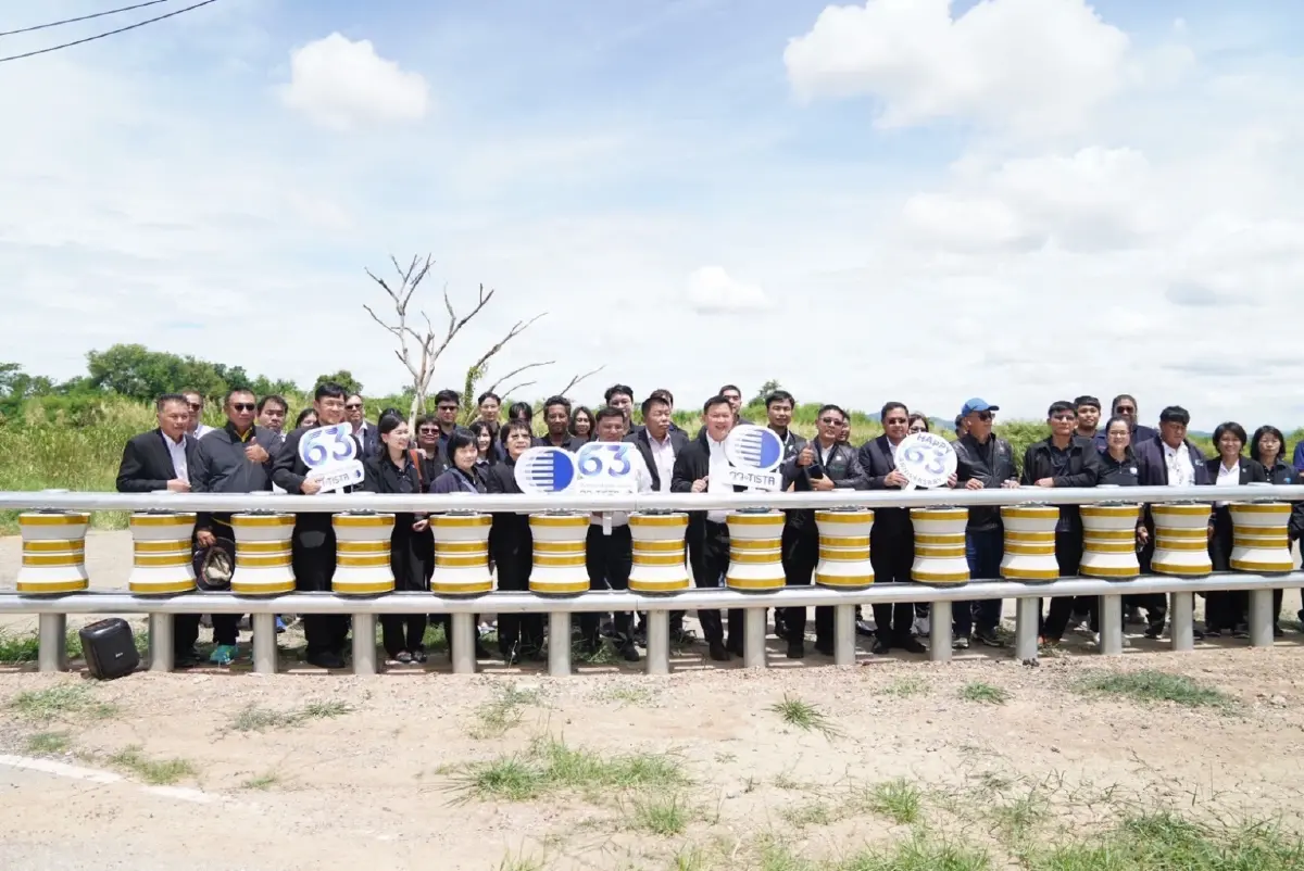 กยท. หนุน 14 ล้าน ทำ'ราวกันชนลูกกลิ้งยางพารา' สกัดโค้งมรณะ ลดเจ็บตายพ่วงเซฟงบรัฐ