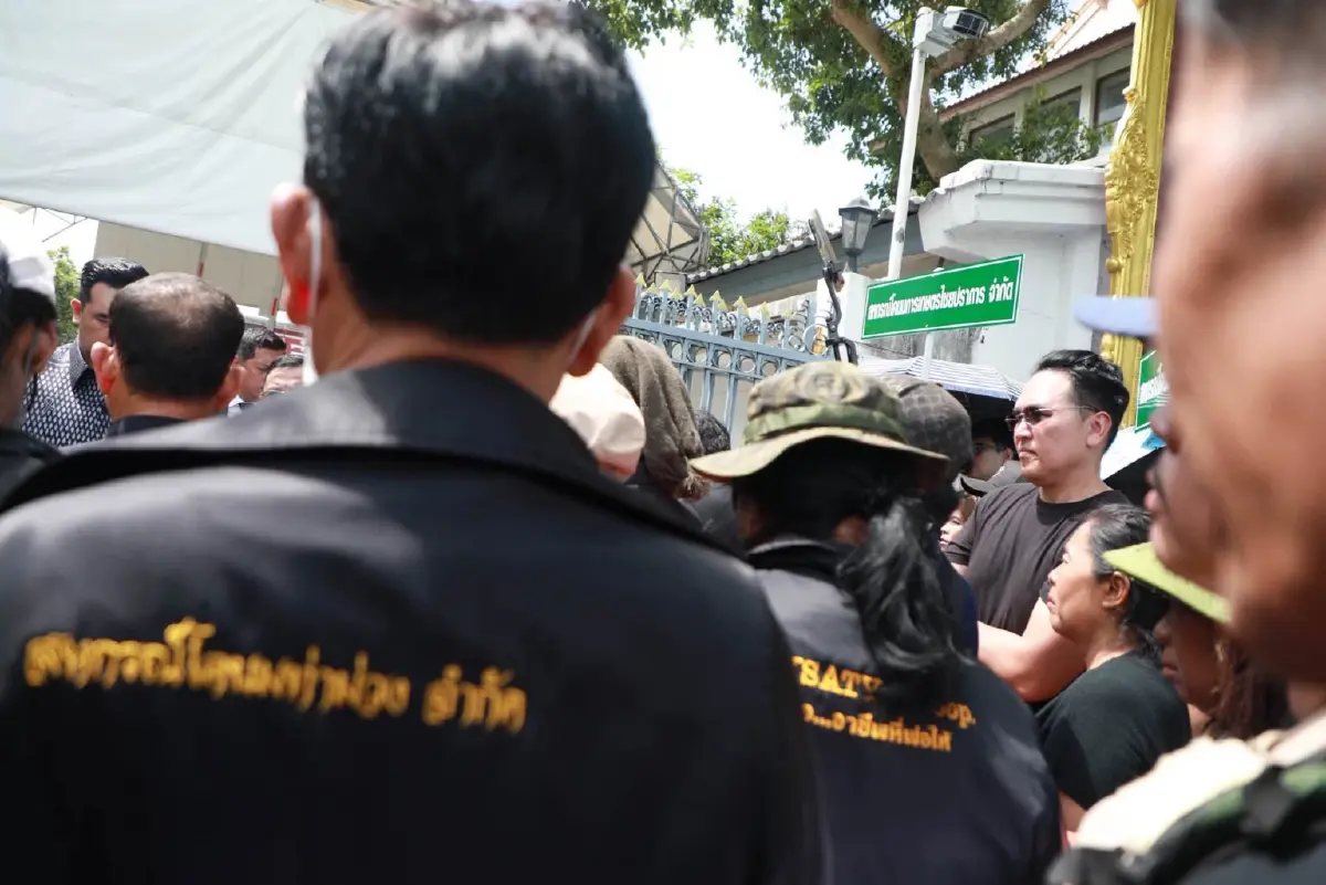 ศธ. รุดจับมือเกษตรกรโคนม เล็งขยายโควตา 'นมโรงเรียน' ถึง ม.3