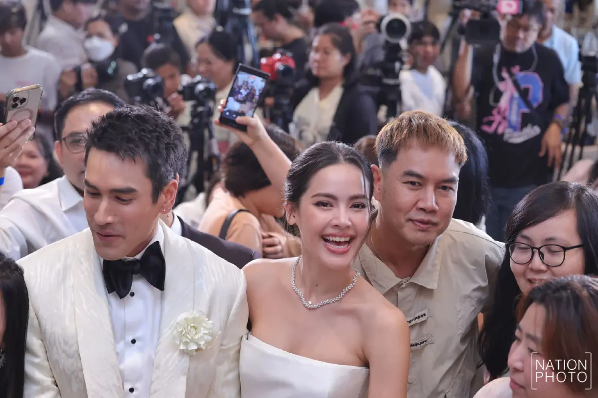 หวานชื่น "ณเดชน์-ญาญ่า" ควงคู่ฉลองวิวาห์ที่กรุงเทพฯ แฟนคลับร่วมยินดีแน่น