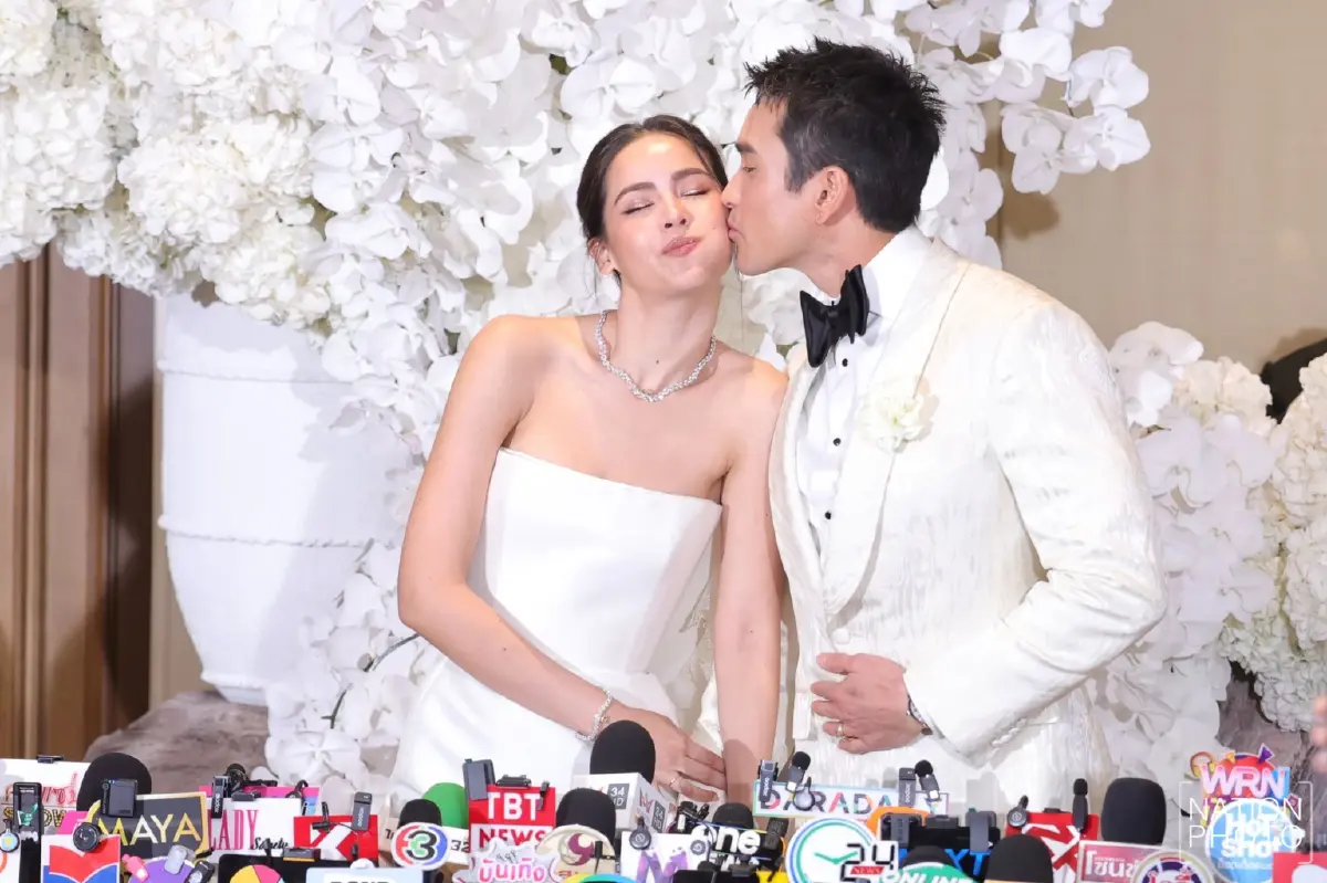 หวานชื่น "ณเดชน์-ญาญ่า" ควงคู่ฉลองวิวาห์ที่กรุงเทพฯ แฟนคลับร่วมยินดีแน่น