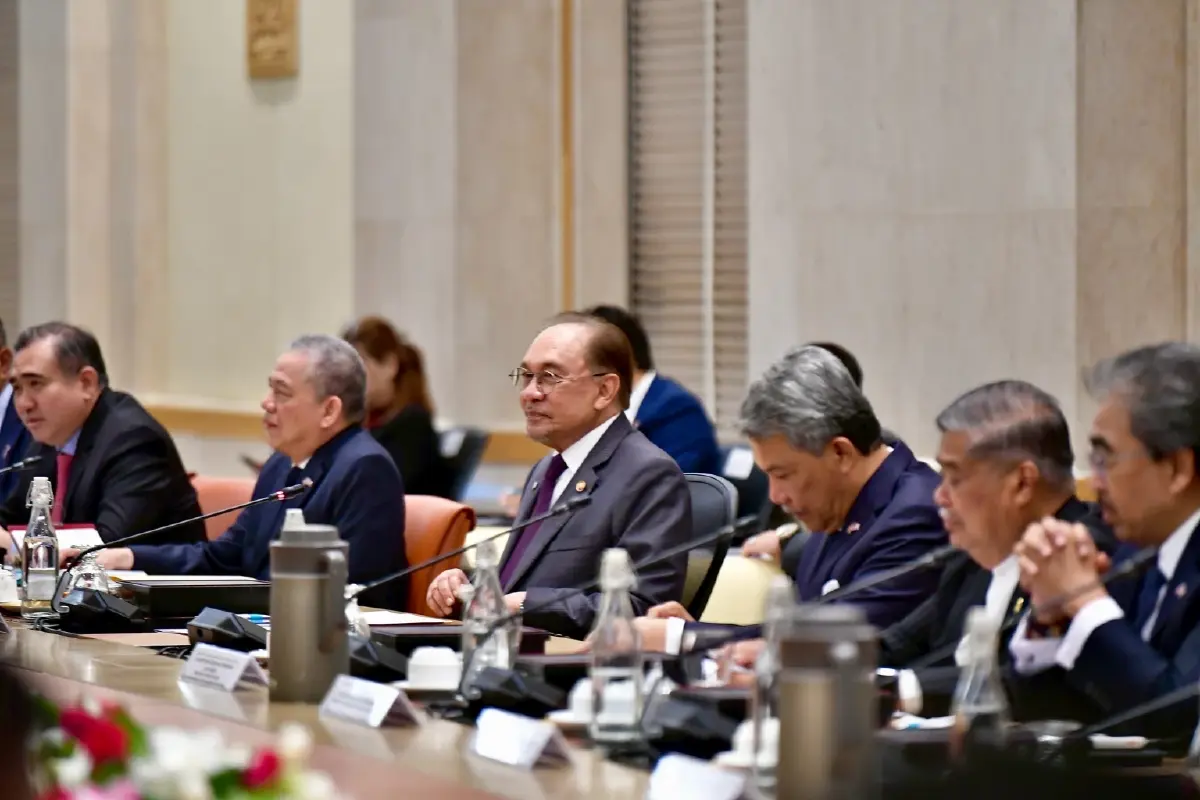 ‘อนุทิน-อันวาร์’ ถกเต็มคณะ กลับมาเปิดเดินเรือเฟอร์รี่ สตูล-กัวลาปะลิส