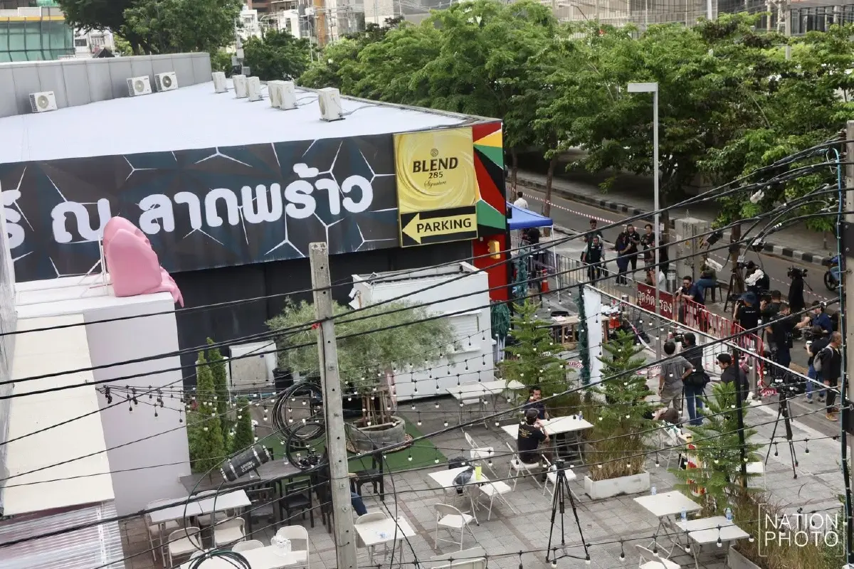 'โรงเบียร์ ณ ลาดพร้าว' เช้านี้ หลังไฟไหม้กลางดึก ตาย 27 เจ็บ 63 ราย