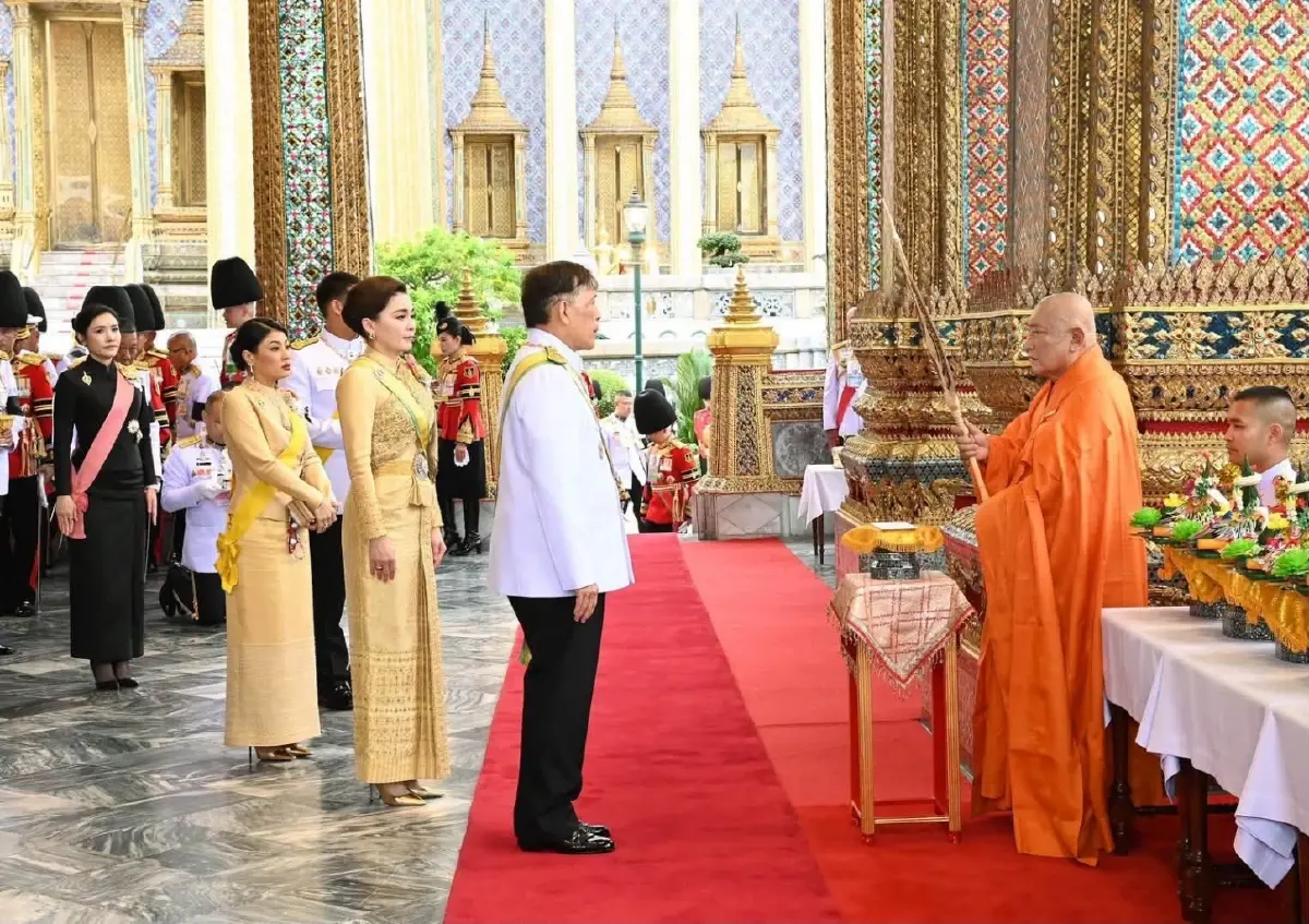 ในหลวง-พระราชินี เสด็จฯ ไปในการพระราชพิธีเฉลิมพระชนมพรรษา 28 กรกฎาคม 2569
