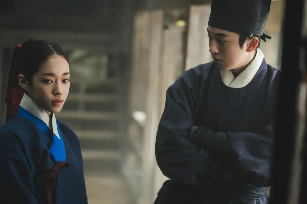 แกะปม บูรพาอาถรรพ์ (The Eastern Palace) ซีรีส์อันดับ 1 Netflix