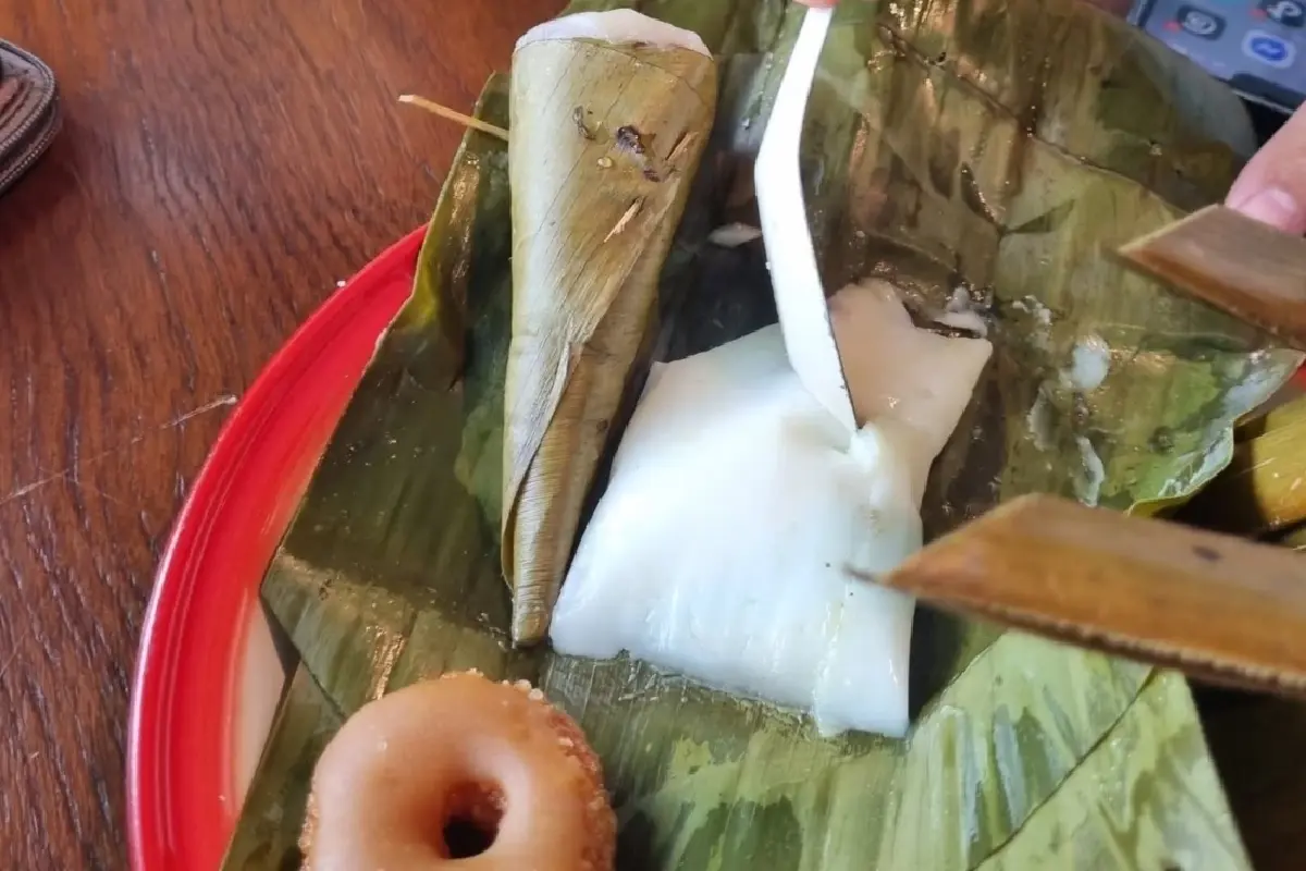จาก "ลาบไก่" ถึง "ขนมเกลือ" อาหารเหนือมื้อง่ายๆ แบบคน ‘เชียงใหม่’