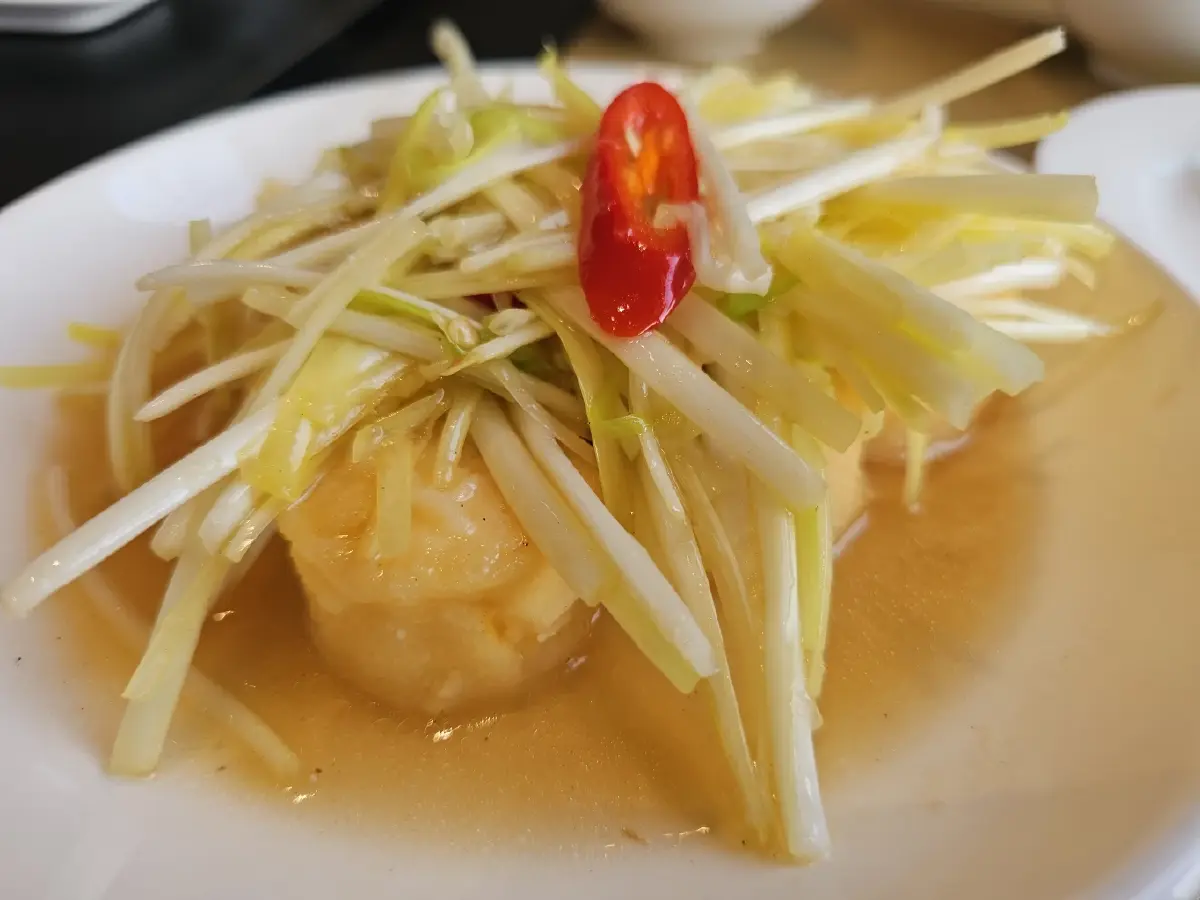 ‘ข้าวต้มฟรี’ ที่ ‘ร้านไท่ฟง ข้าวต้มเหลา’ ซอยบางนา-ตราด 23