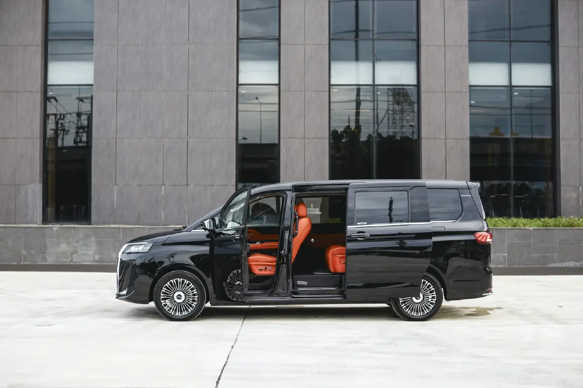 แบรนด์ใหม่ อีวี จีน เน็กซ์พอยท์ เปิดตัว BAW M8 ฟูลไซส์ MPV 1.29 ล้าน
