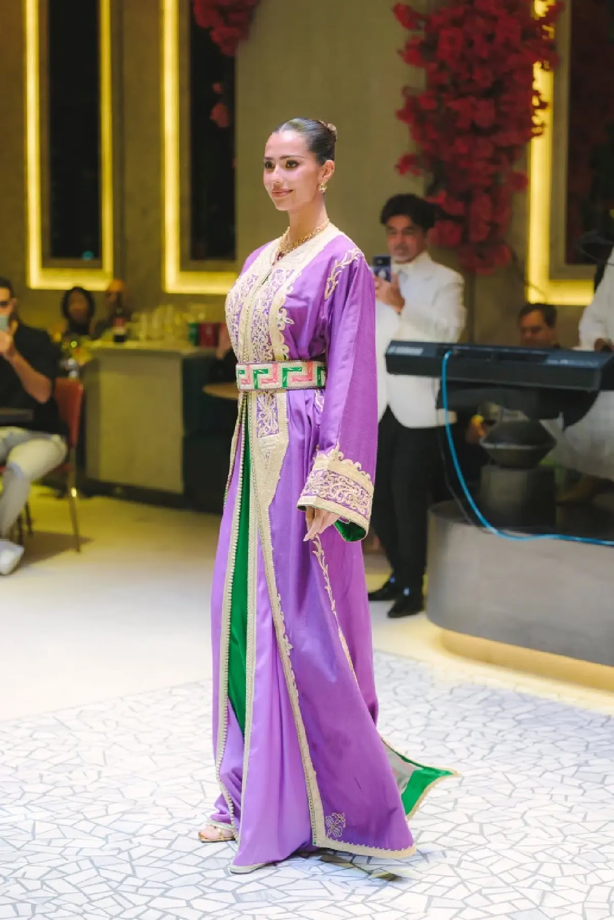 ชมแฟชั่นโชว์ ‘ชุดคาฟทัน’ สานสัมพันธ์ ‘ไทย-โมร็อกโก’