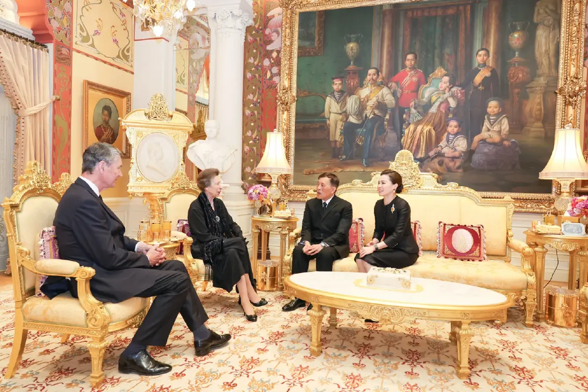 ในหลวง-พระราชินี ทรงรับเจ้าหญิงแอนน์ ในโอกาสเสด็จเยือนประเทศไทย