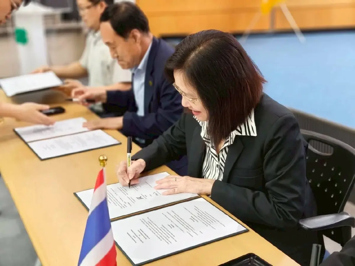 กรมส่งเสริมการเกษตร จับมือเกาหลี เซ็น MOU ขนยุวเกษตรกรไทยบินลัดฟ้าชุบตัวแดนกิมจิ